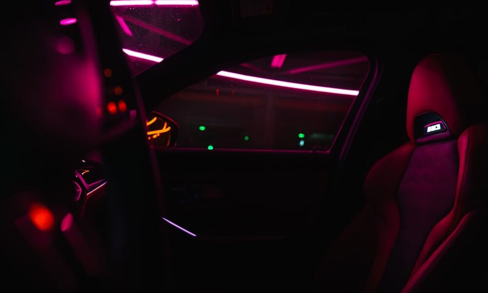 Ambient lighting - bajer czy najlepszy trend motoryzacyjny
