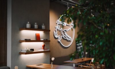 Dlaczego kawiarnie kopiują wystrój z Pinterest i TikToka