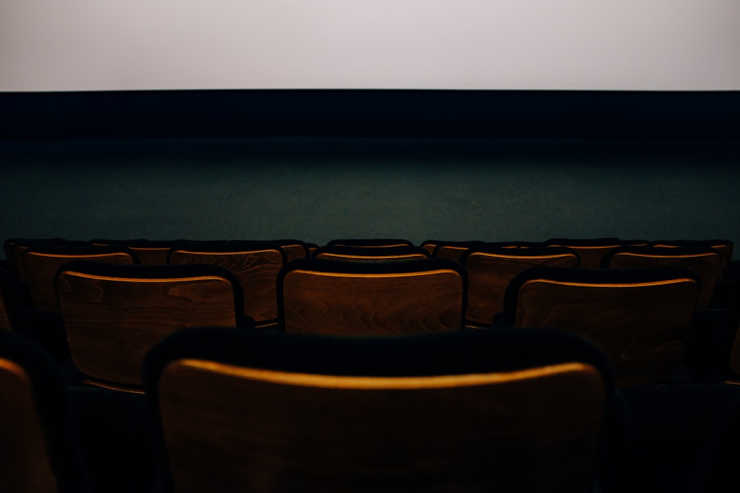 Dlaczego ludzie lubią oglądać spokojne filmy bez akcji